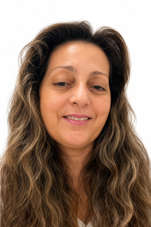 Busco Trabajo de Interna para adultos Mayores ( Live- in Caregiver